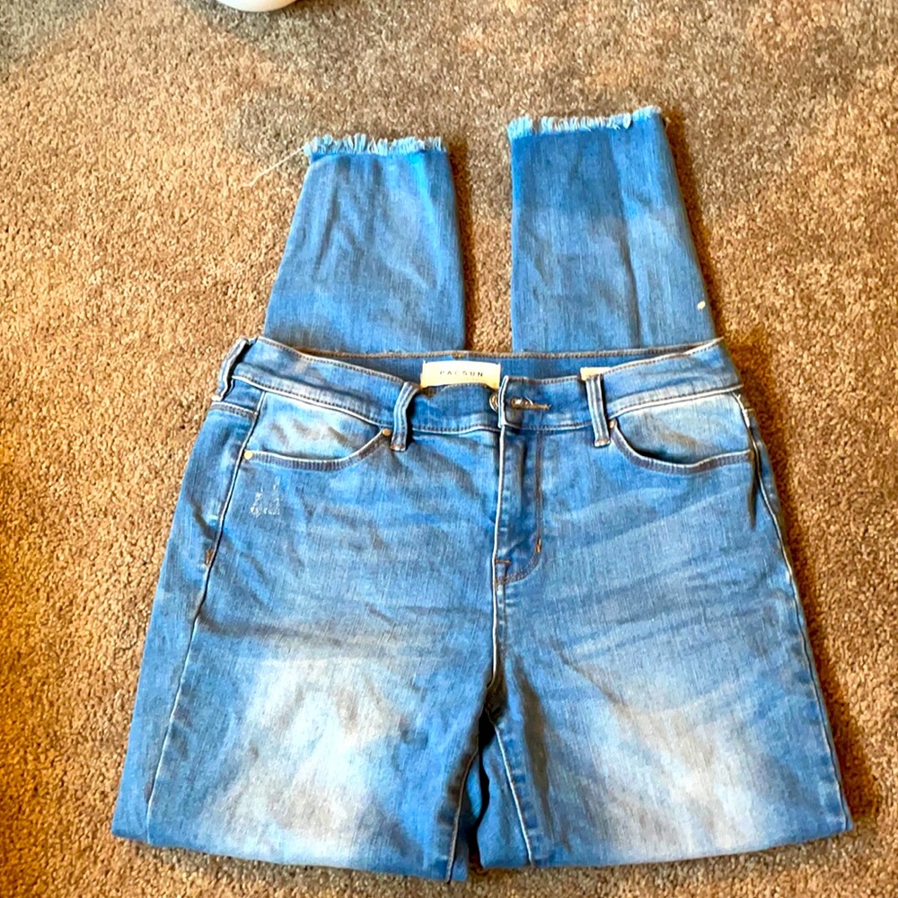 Women’s jeans